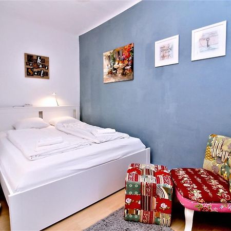 Gorgeous Hideout | City Center Apartment Відень Екстер'єр фото