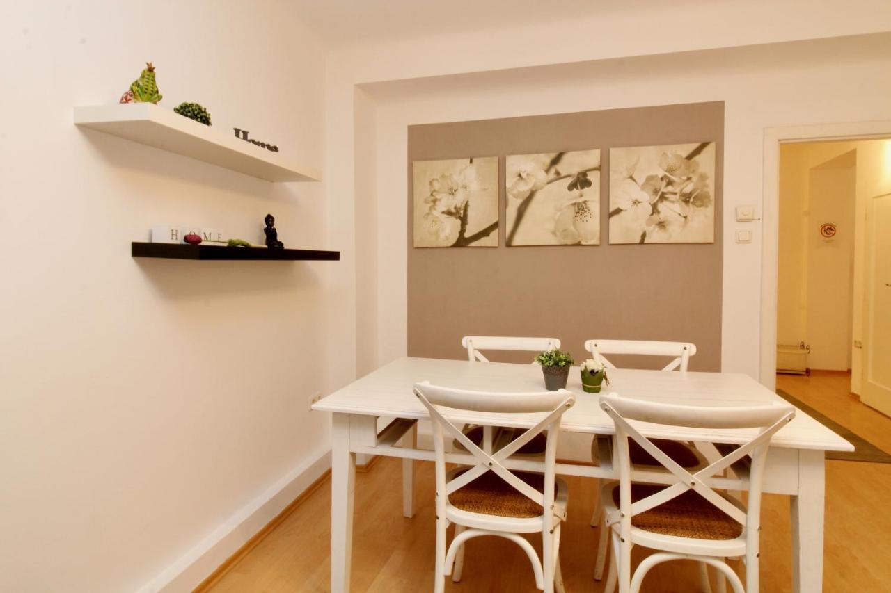 Gorgeous Hideout | City Center Apartment Відень Екстер'єр фото