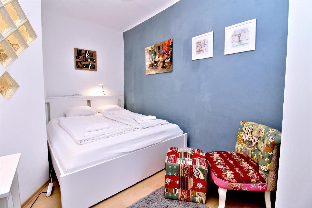 Gorgeous Hideout | City Center Apartment Відень Екстер'єр фото