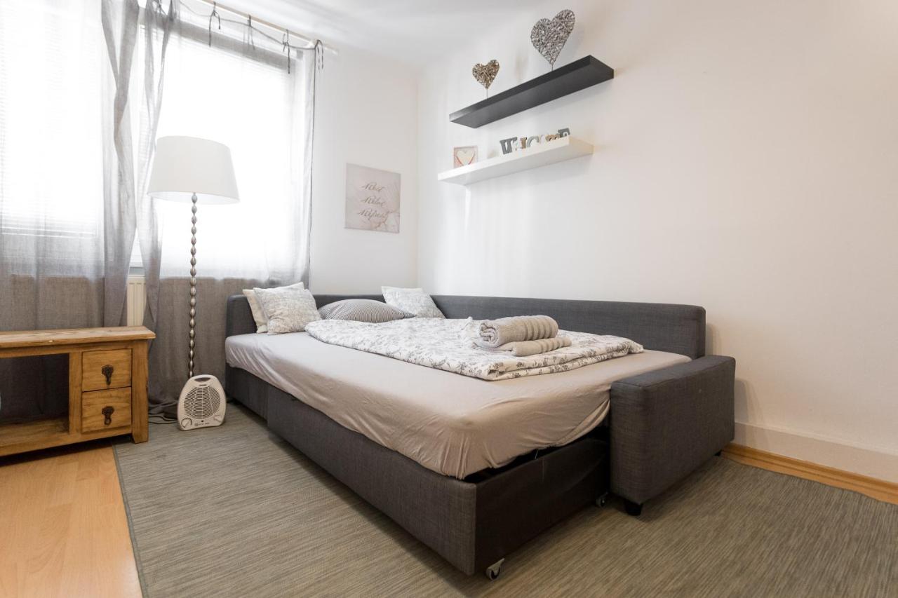 Gorgeous Hideout | City Center Apartment Відень Екстер'єр фото